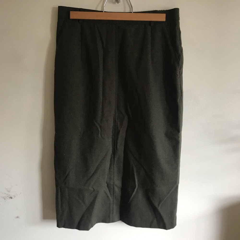 100% wool olive green skirt